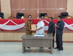 Riza Hadiri Rapat Paripurna Pengambilan Keputusan Raperda Pertanggungjawaban Pelaksanaan APBD 2022