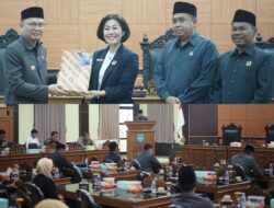 DPRD Bateng Rapat Paripurna Penyampaian RKUA dan PPAS