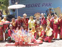 Pj Ketua TP PKK Safriati Safrizal Harapkan Peserta Lomba Parade Budaya Tampilkan yang Terbaik di Kancah Nasional.