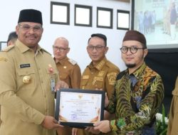 Pemkab Bangka Tengah Dianugerahi Penghargaan Oleh Pj Gubernur Bangka Belitung