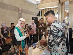 Kenalkan Produk Mitra Binaan, PT Timah Boyong Produk Mitra Binaan Dalam Pameran Kriyanusa 2024