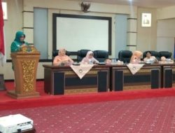 Lusje Ingatkan Peran Istri PNS Dukung Pekerjaan Suami