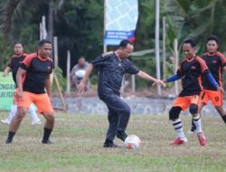 Turnamen Sepak Bola Desa Perlang Resmi Dimulai, Algafry Harap Lahir Bintang Sepak Bola di Bangka Tengah