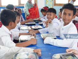 Kolaborasi Bersama HNSI Bangka, PT Timah Gelar Makan Bergizi di SDN 04 Puding Besar