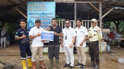 PT Timah Berikan Bantuan Pengembangan Kandang Ternak Kambing ke Kelompok Tani Berkah Makmur Desa Sekar Biru Parit Tiga