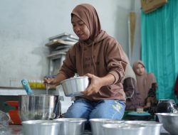 Berdayakan Kelompok Perempuan untuk Tingkatkan Perekonomian Kelurga , PT Timah Dukung UMKM Mandiri Puding Besar