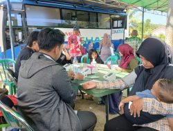 Hadir di Desa Belo Laut, Sebanyak 125 Warga Bisa Berobat Gratis di Mobil Sehat PT Timah
