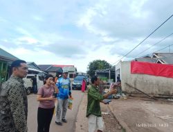RIna Tarol Kunjungi Warga Yang terkena Musibah  Puiting beliung Desa Sadai