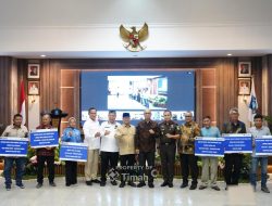 Wujudkan Kesejahteraan dan Kemandirian Desa, PT Timah Serahkan Bantuan untuk 18 BUMDes di Bangka Belitung