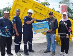 Bantu Penanganan Sampah, PT Timah Dukung Perbaikan Kontainer Sampah di Kabupaten Bangka