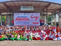 Gotong Royong untuk Merah Putih, PT Timah dan Pemda Belitung Kolaborasi Jaga Kebersihan Destinasi Wisata Pantai Nyiur Melambai