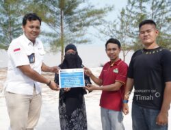 Promosikan Destinasi Wisata Bangka Tengah dan Rayakan HUT ke-80 RI, PT Timah Bersama Komunitas Peduli Kampung Gelar Festival Pantai Menuang