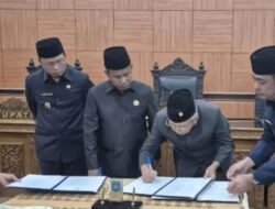 Pemerintah Dan DPRD Bangka Tengah Sepakati APBD 2026 Sebesar Rp811,2 Miliar, Turun Signifikan