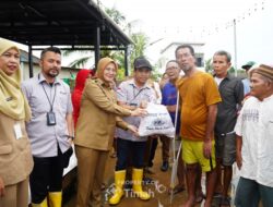 PT TIMAH Tbk Distribusikan Bantuan Pangan untuk Masyarakat Terdampak Banjir Rob di Kabupaten Bangka, Bangka Barat dan Kota Pangkalpinang