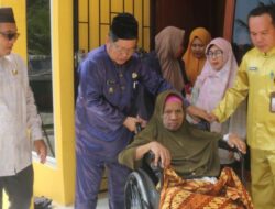 Nenek Asal Sumsel Ditemukan Tanpa Tujuan di Bateng, Kini Dipulangkan dengan Pendampingan Dinsos