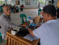 Hadir di Desa Padang, Mobil Sehat PT TIMAH Berikan Pelayanan Kesehatan Gratis