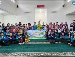 Aksi Ramadhan Mahasiswa Polman Babel, Puluhan Anak Yatim di Nangnung Dapat Santunan