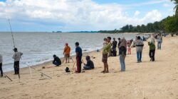 PT TIMAH Dukung Lomba Memancing di Pantai Batu Besar Karimun, Jadi Ruang Promosikan Wisata Lokal