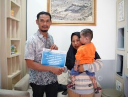 PT TIMAH Ulurkan Bantuan untuk Ringankan Biaya Pengobatan Bayi di Pangkalpinang