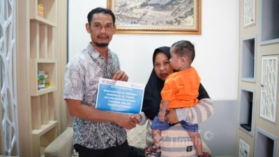 PT TIMAH Ulurkan Bantuan untuk Ringankan Biaya Pengobatan Bayi di Pangkalpinang