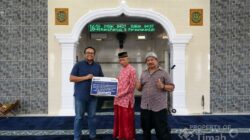 Dukung Kenyamanan Ibadah Jamaah, PT TIMAH Serahkan Bantuan untuk Masjid Nurul Fatah di Kabupaten Belitung